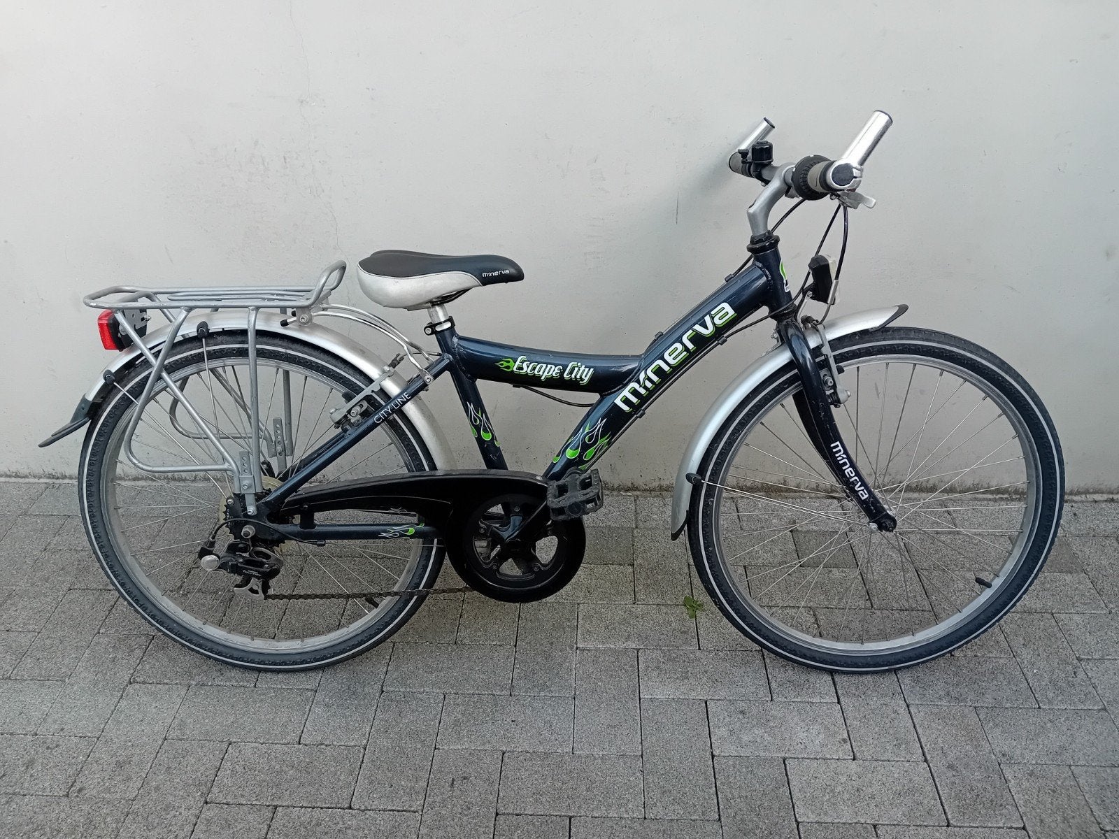 Jongensfiets alu Minerva Escape city 24inch NIEUWPRIJS 329€, Fietsen en Brommers, Ophalen, Gebruikt, Cruiser, Velgrem