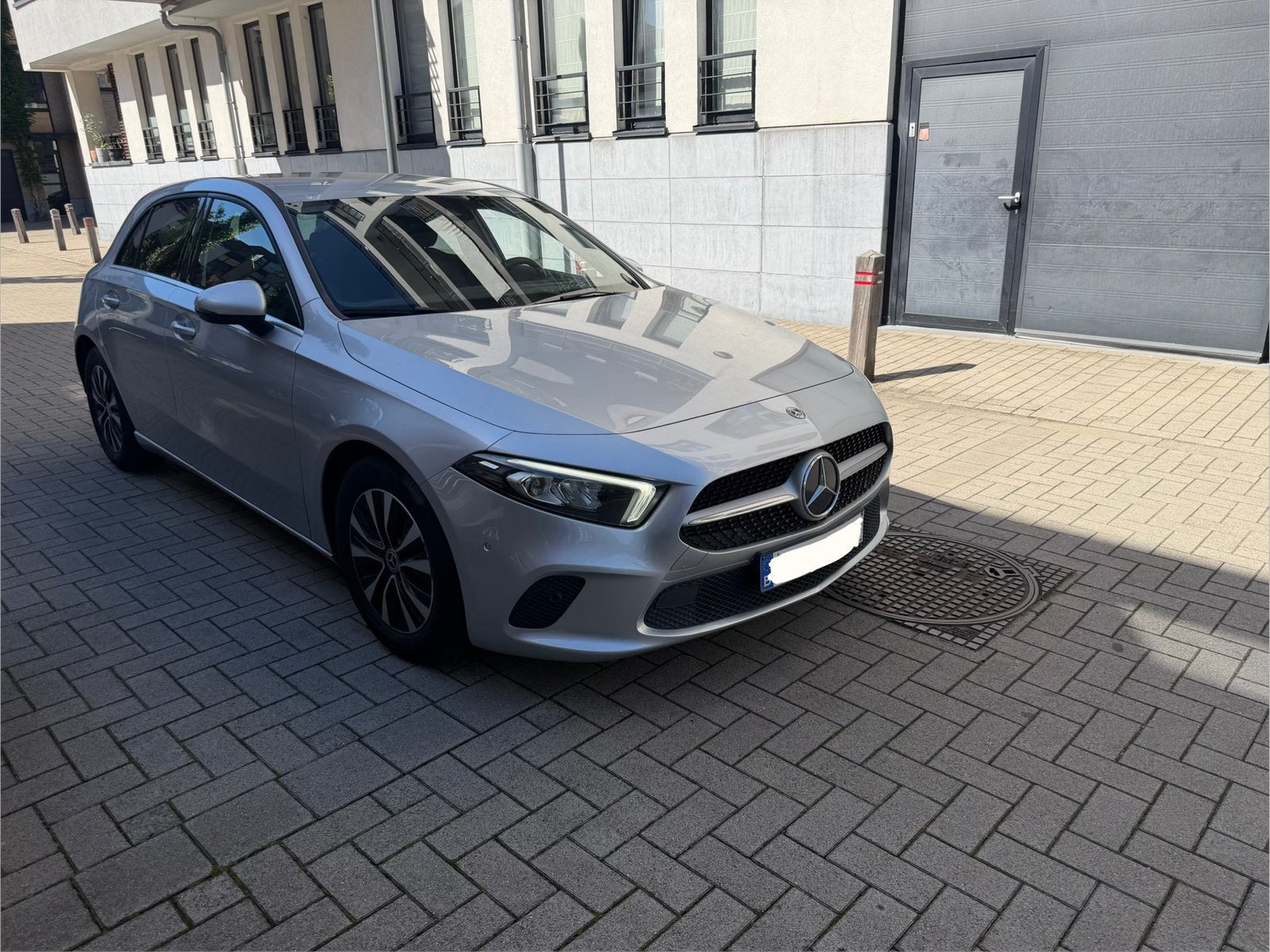 Mercedes A200 automaat - zakelijke oplossing, Auto's, 4 cilinders, Bedrijf, 5 zetels, 5 deurs