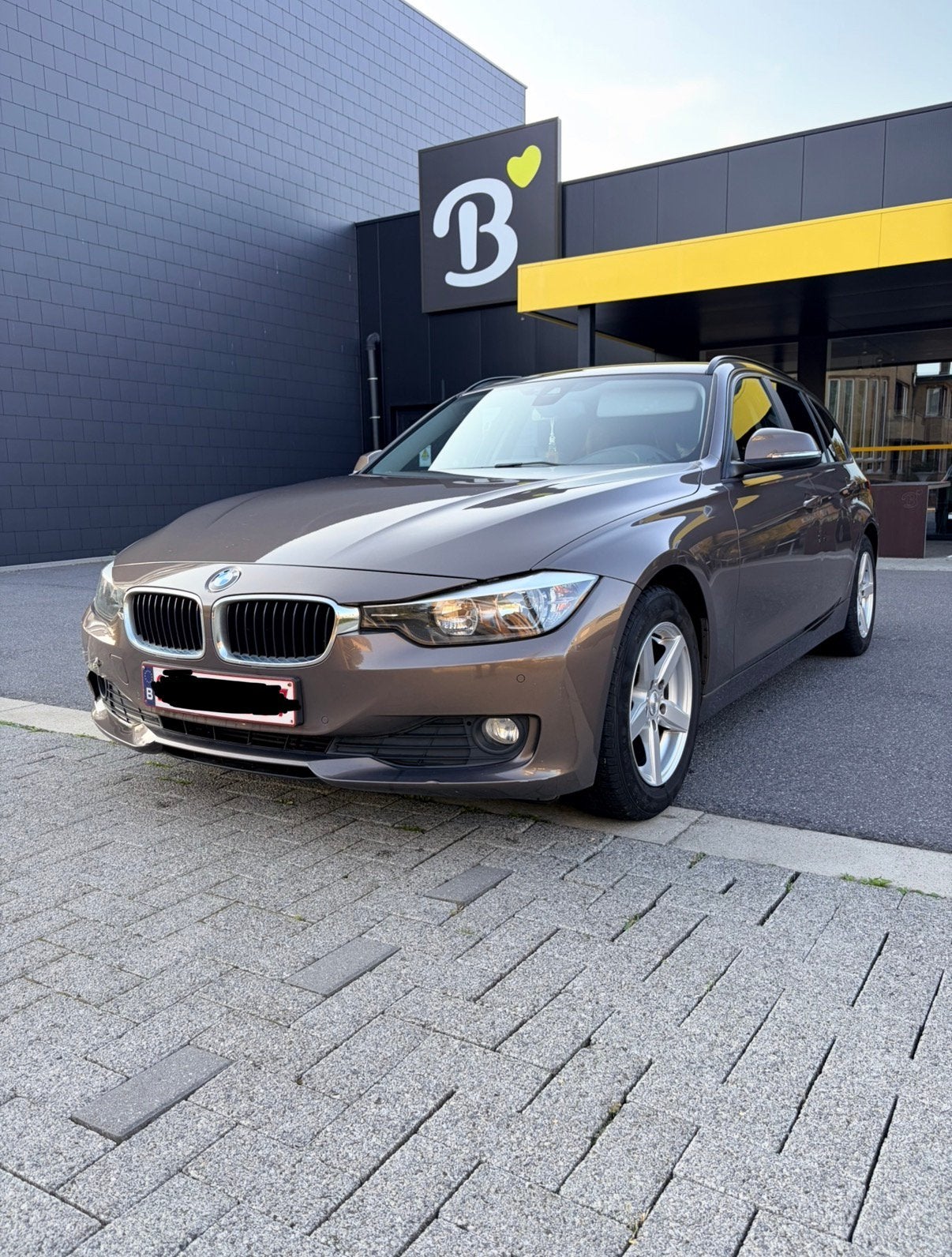 Bmw 318d 2014, Auto's, Automaat, Particulier, Dealer onderhouden, Airconditioning