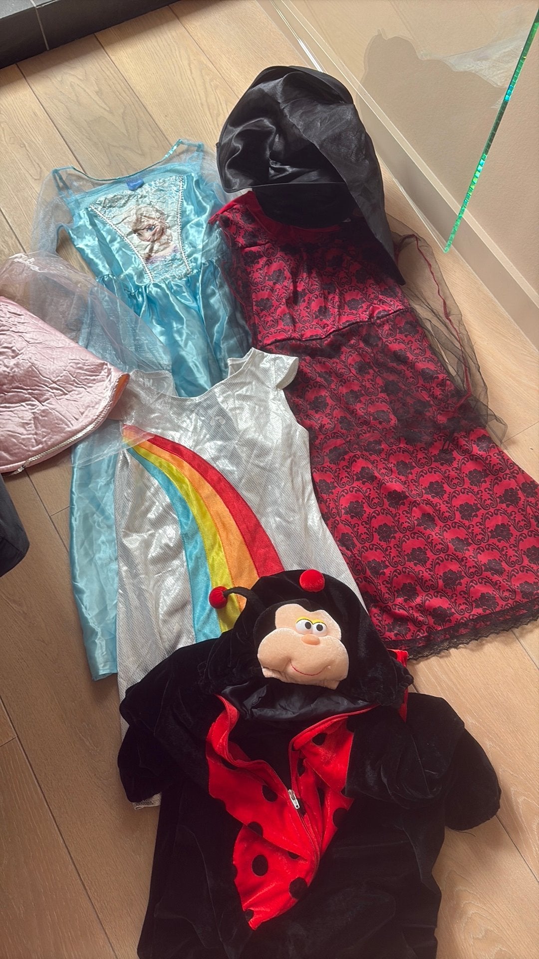 Pakket verkleedkleren van 128 tot 140, Kinderen en Baby's, Ophalen, Gebruikt, 122 t/m 128, Meisje