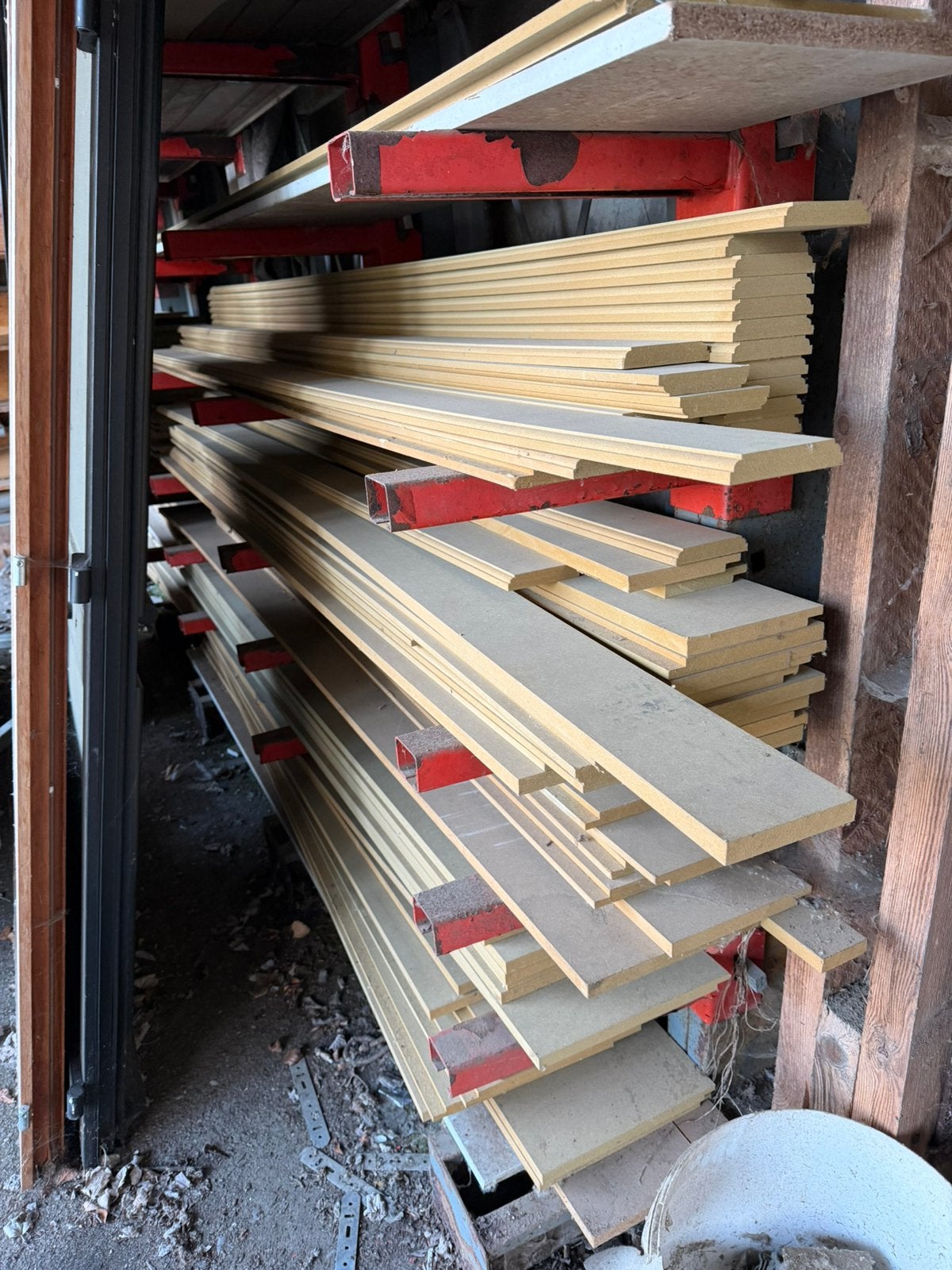 Grote Partij MDF Planken Plinten Aftimmerhout Diverse maten), Ophalen, Nieuw
