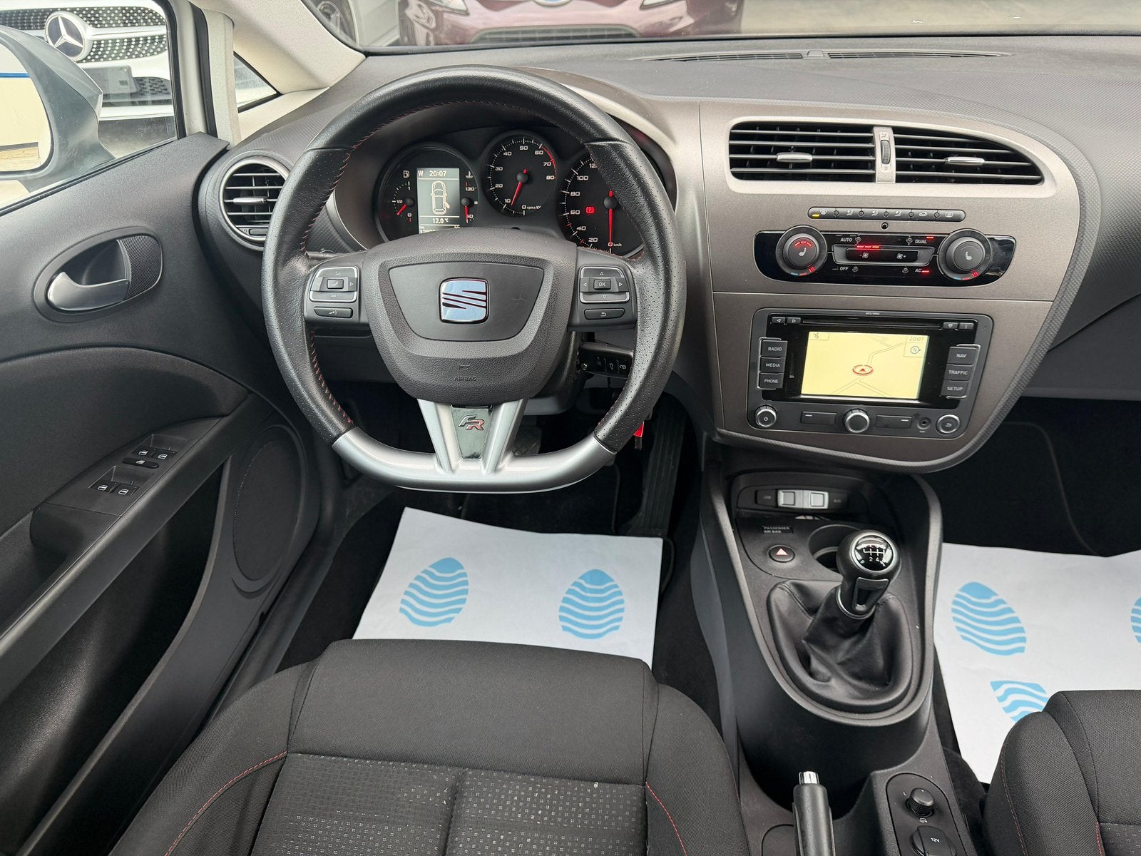 Seat Leon 1.4 TSI essence Pack FR sport GARANTIE 12 Mois, Autos, Seat, Euro 5, Achat, Entreprise, Noir