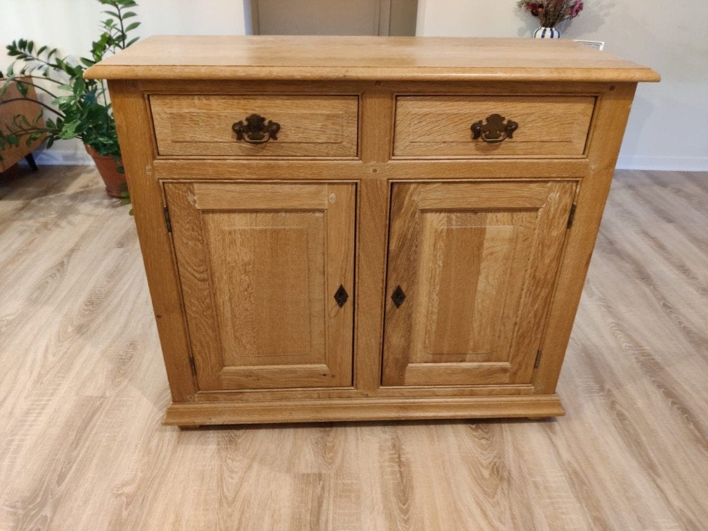 Commode ancienne mi-hauteur, Maison & Meubles, Armoires | Commodes, Comme neuf, Moins de 100 cm, 50 à 100 cm, 25 à 50 cm, Pin