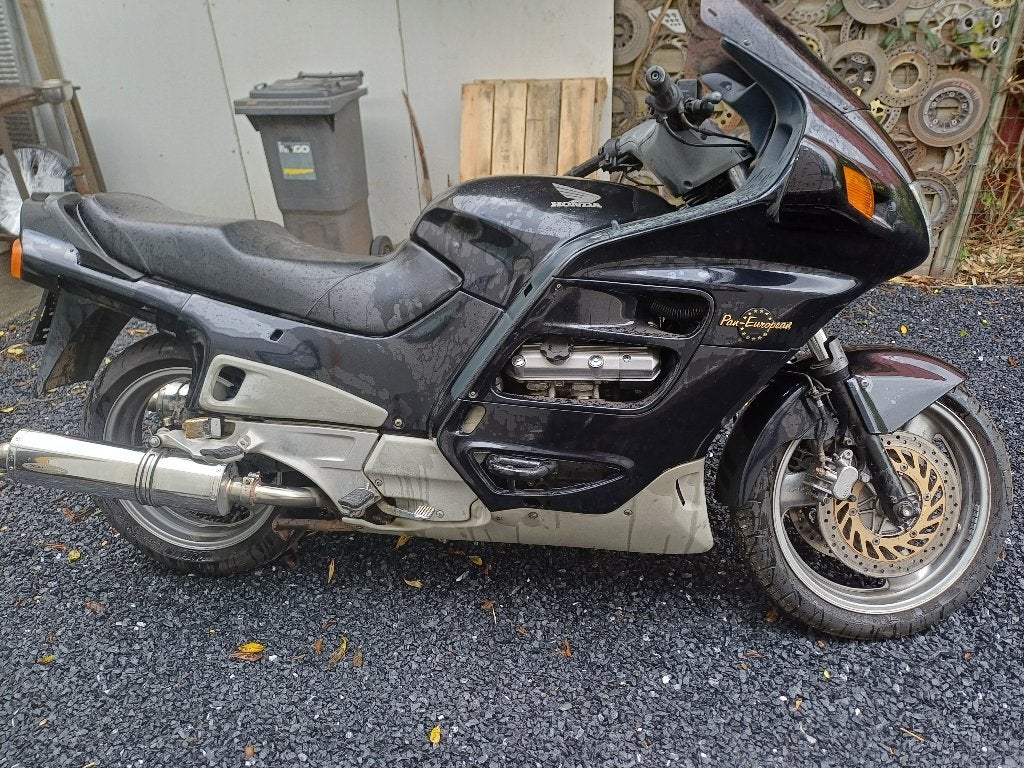 honda pan european 1100, Motoren, Motoren | Honda, Toermotor, 1100 cc, Gebruikt, Bedrijf