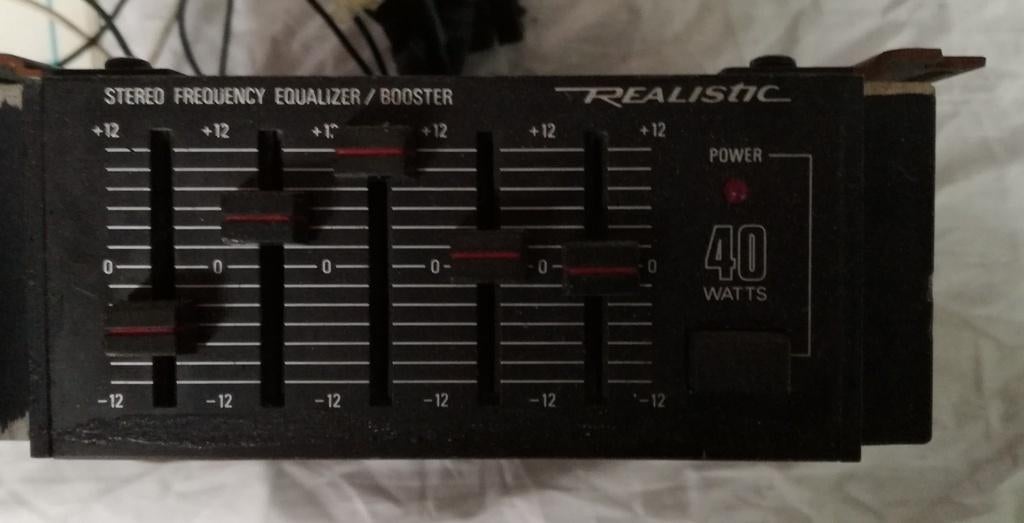 égaliseur/amplificateur stéréo REALISTIC 40 W, Enlèvement ou Envoi, Autres marques automobiles