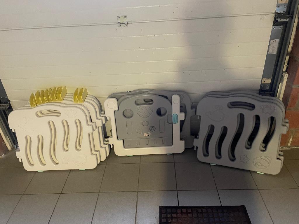 Parc modulaire pour bébé, Enlèvement, Utilisé
