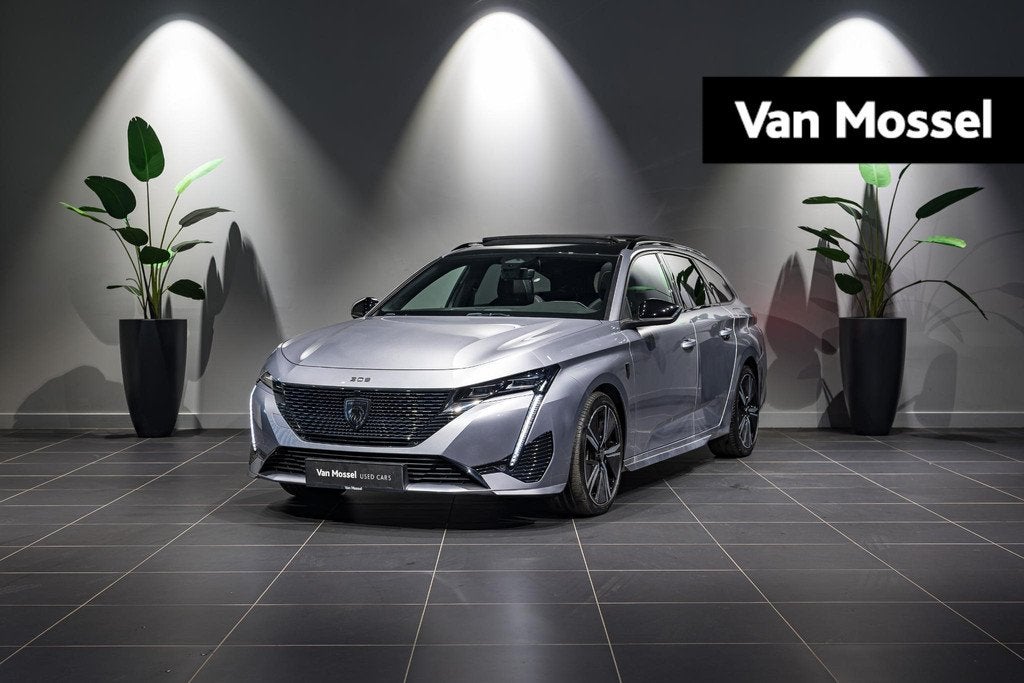 Peugeot 308 SW 1.6 Hybrid 225 S&S EAT8 GT CARPLAY | 360° CA, Auto's, Gebruikt, Euro 6, 4 cilinders, 181 pk