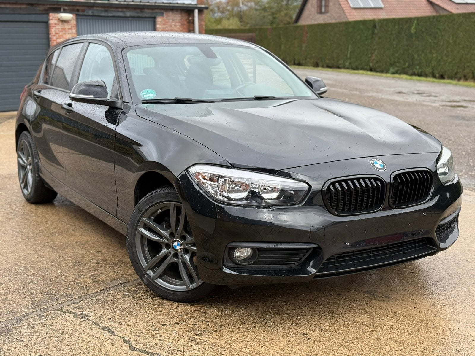BMW SÉRIE 1 118i ✅ CarPlay, Autos, Achat, 1280 kg, Euro 6, Entreprise