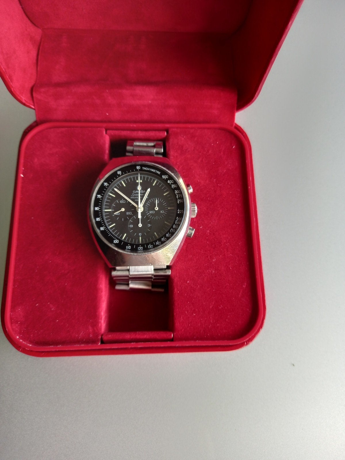 Chrono Omega, Enlèvement ou Envoi, Omega