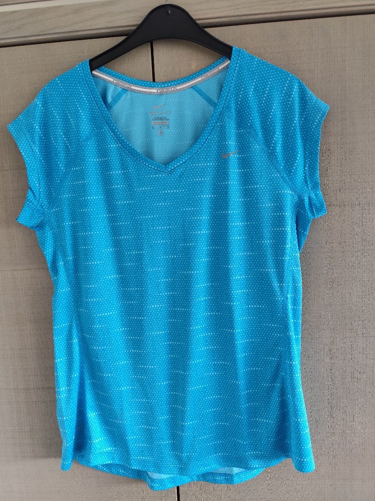 Nieuw sportshirt Nike, maat M, Kleding | Dames, Sportkleding, Maat 38/40 (M), Blauw, Overige typen, Nike