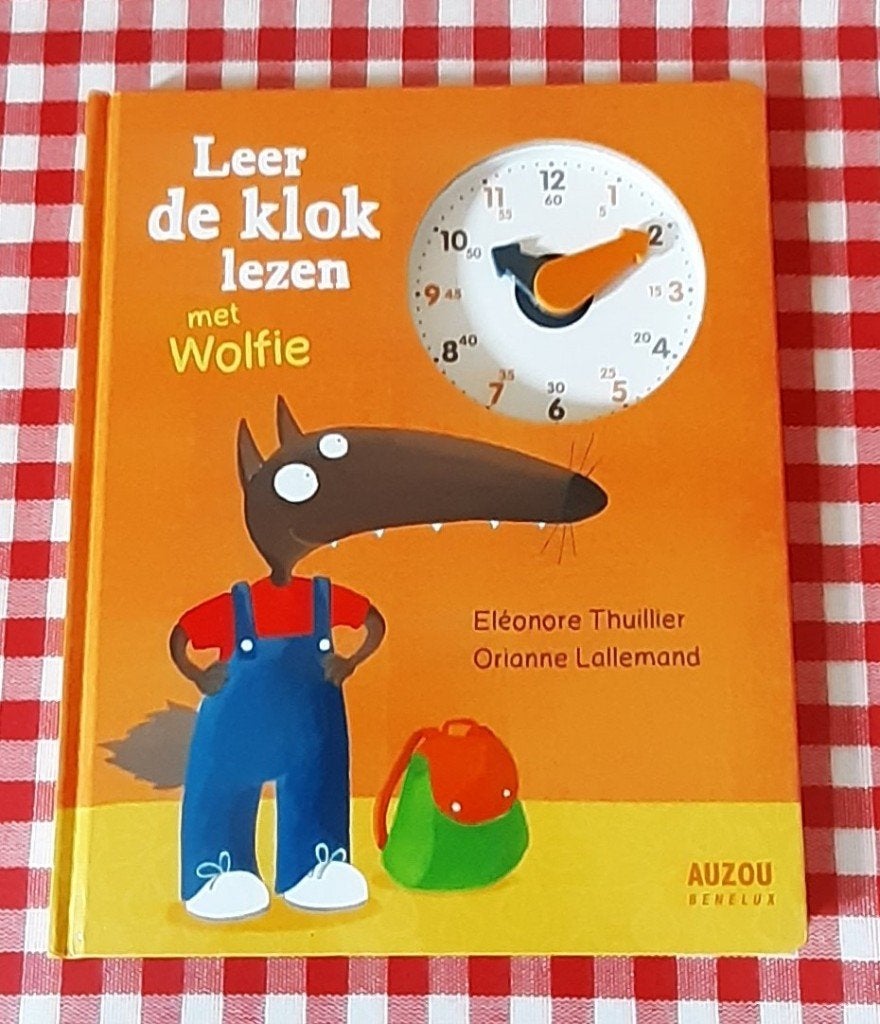 kinderboek: 'Leer de klok lezen met Wolfie' (nieuw), Kinderen en Baby's, Speelgoed | Educatief en Creatief, Ophalen, Nieuw, Taal en Lezen