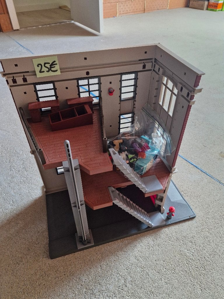 Playmobil garage ghostbusters, Kinderen en Baby's, Speelgoed | Playmobil, Ophalen
