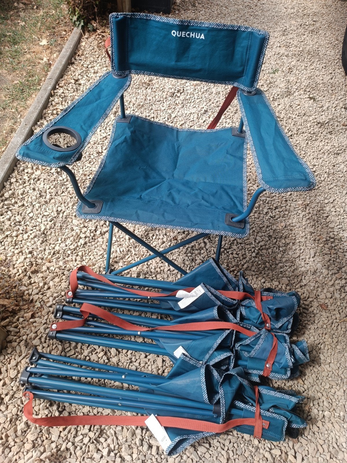 4 kampeerstoelen Quechua, Caravanes & Camping, Enlèvement ou Envoi, Comme neuf, Chaise de camping