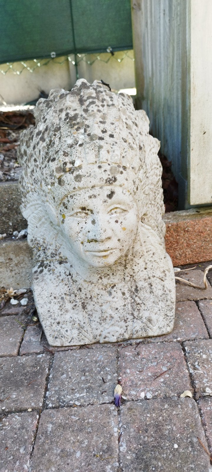 borstbeeld indiaan, Tuin en Terras, Ophalen