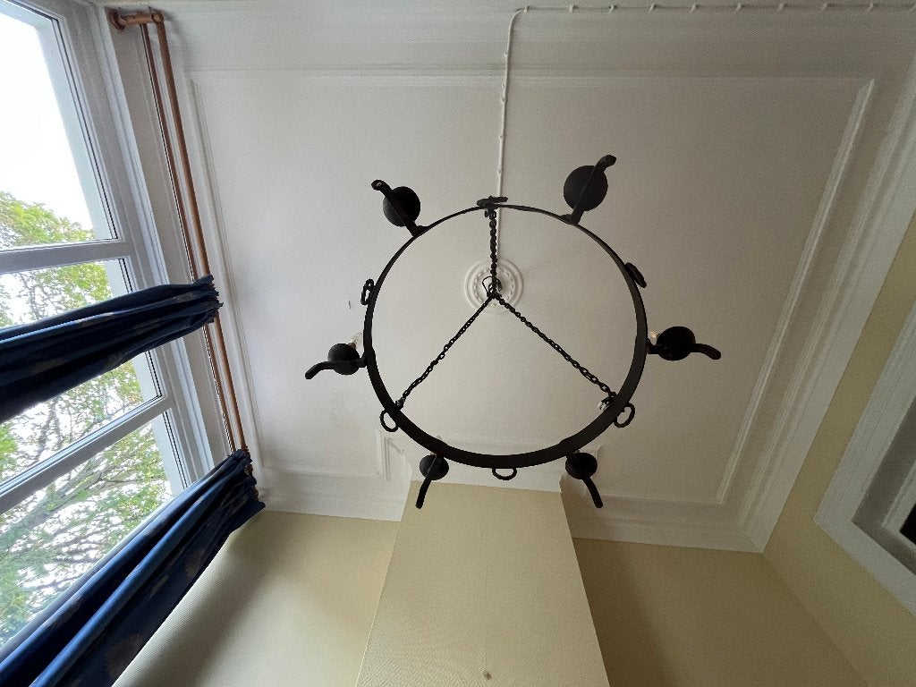 Grand lustre rustique en fer forgé, Maison & Meubles, Enlèvement, Utilisé, Métal, Rustique