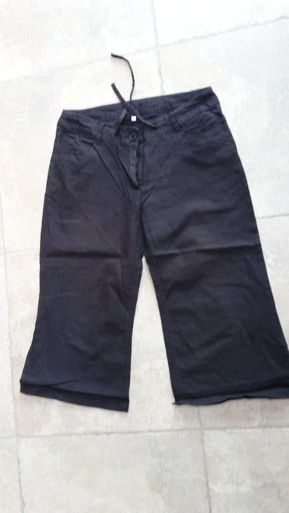 Wijde zwarte linnen broek mt 42, Lola & Liza, Zwart, Maat 42/44 (L), Ophalen of Verzenden