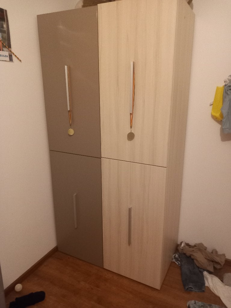 Gratis kast, Huis en Inrichting, Ophalen, Gebruikt, 100 tot 150 cm, 150 tot 200 cm