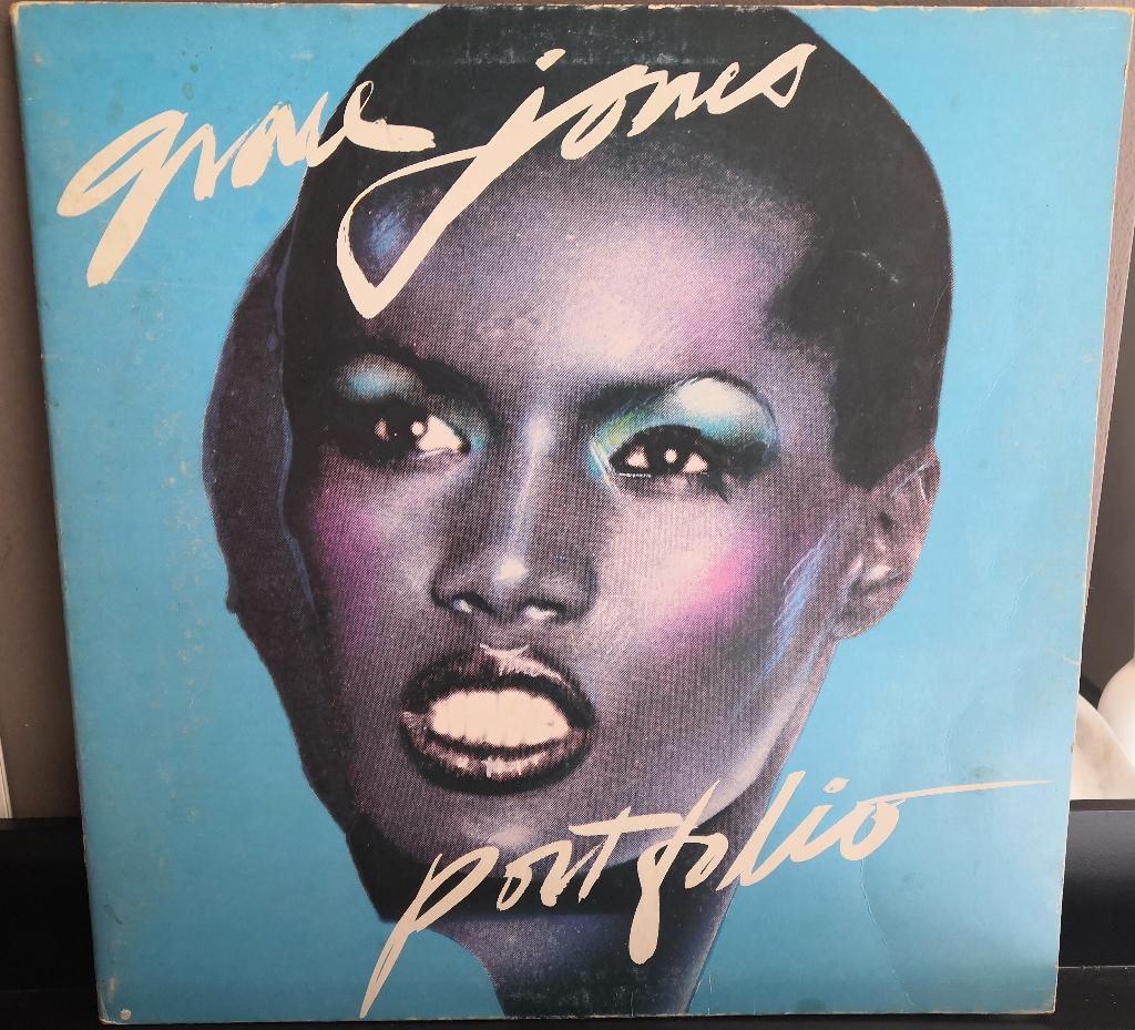 Grace Jones — Portfolio/Vinyle, LP, Album, Disco '1981, CD & DVD, Vinyles | Dance & House, Avec pochette intérieure, Enlèvement ou Envoi