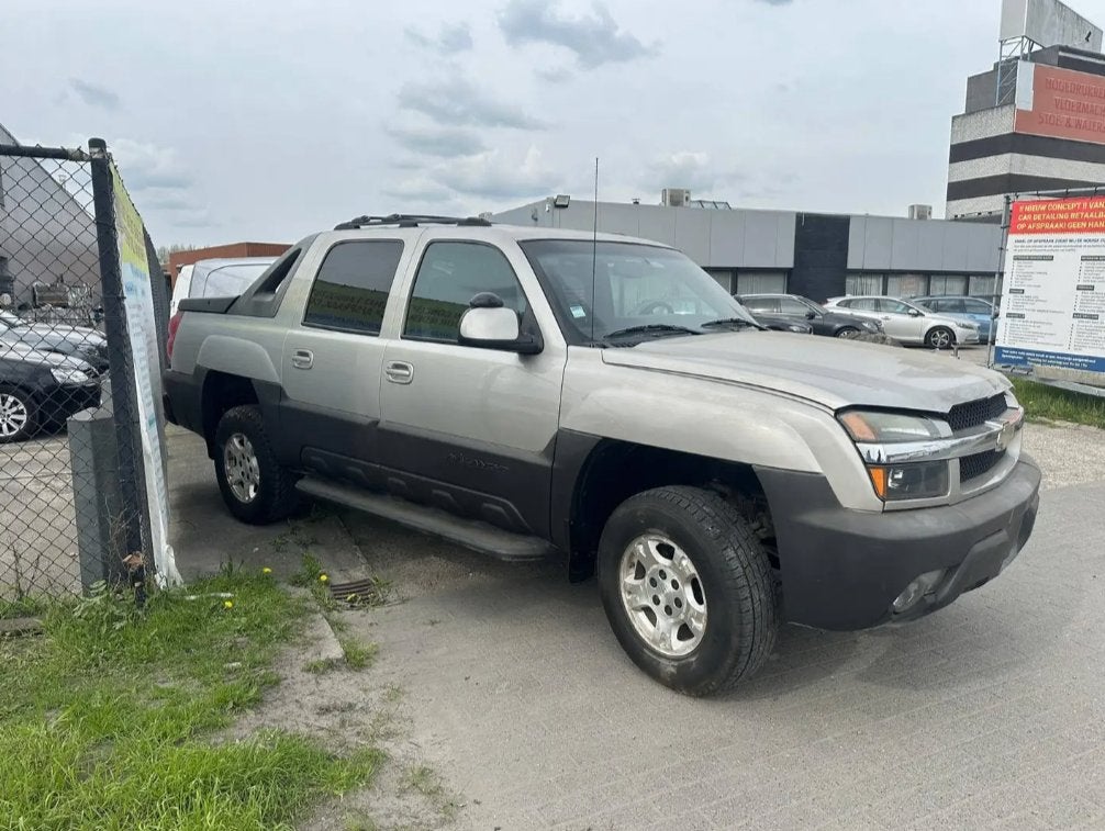 Nissan avalanche BENZINE & LPG | bj2004 AUTOMAAT 314.290 KM., Auto's, Automaat, 4 deurs, Overige modellen, 208 kW