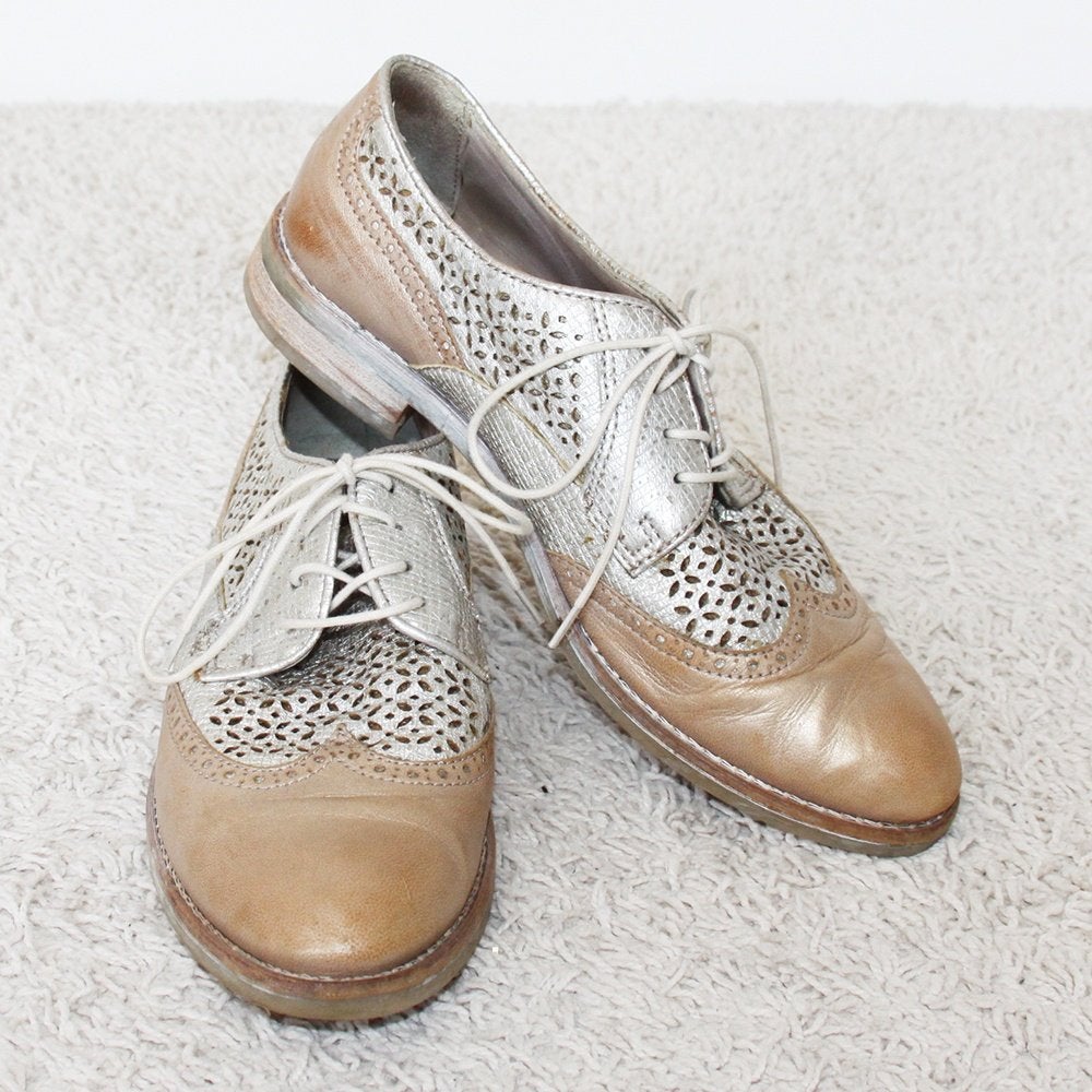 Prachtige Leren Piedi Nudi Schoenen (Maat 42) - s15 € 55,-, Overige kleuren, Verzenden, Overige typen, Zo goed als nieuw