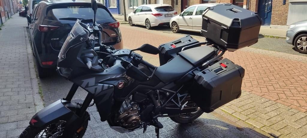 Honda Africa Twin DCT, Motos, Éclairage LED, Particulier, 1100 cm³