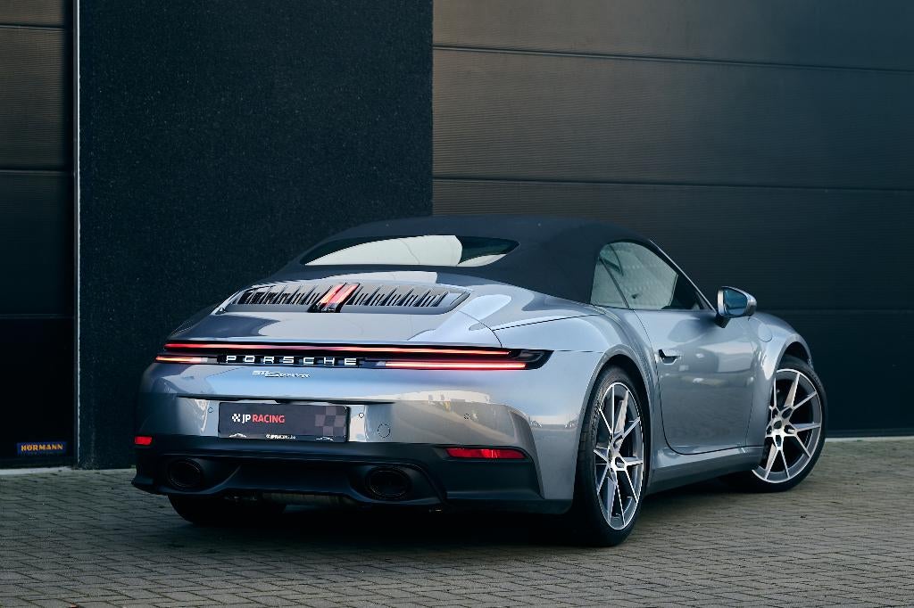 Porsche 992.2 Carrera cabrio PDK facelift, Auto's, Automaat, Achterwielaandrijving, Cabriolet, https://public.car-pass.be/vhr/862d8894-2367-4ec0-94cd-cc5b46d277b8?lang=nl