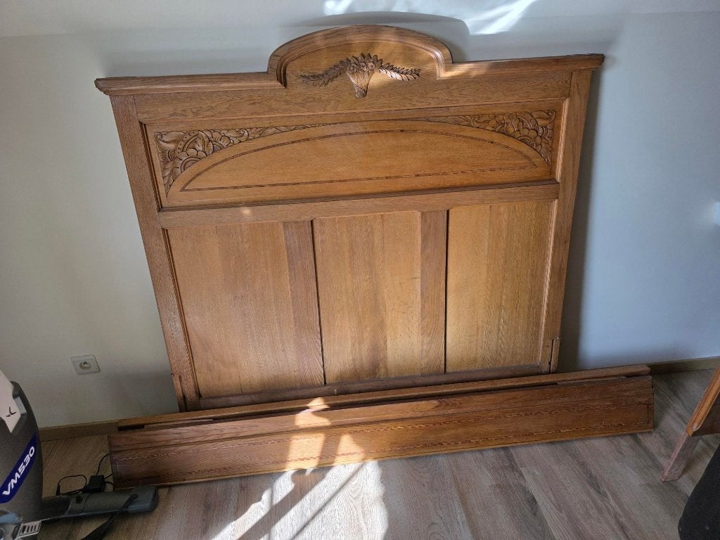 Antieken eiken bed (kader)., Ophalen