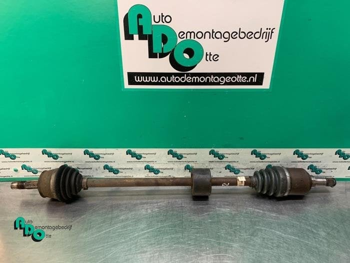 Arbre de transmission avant droit d'un Fiat Punto (Punto 03-, -, 3 mois de garantie, Utilisé, Fiat