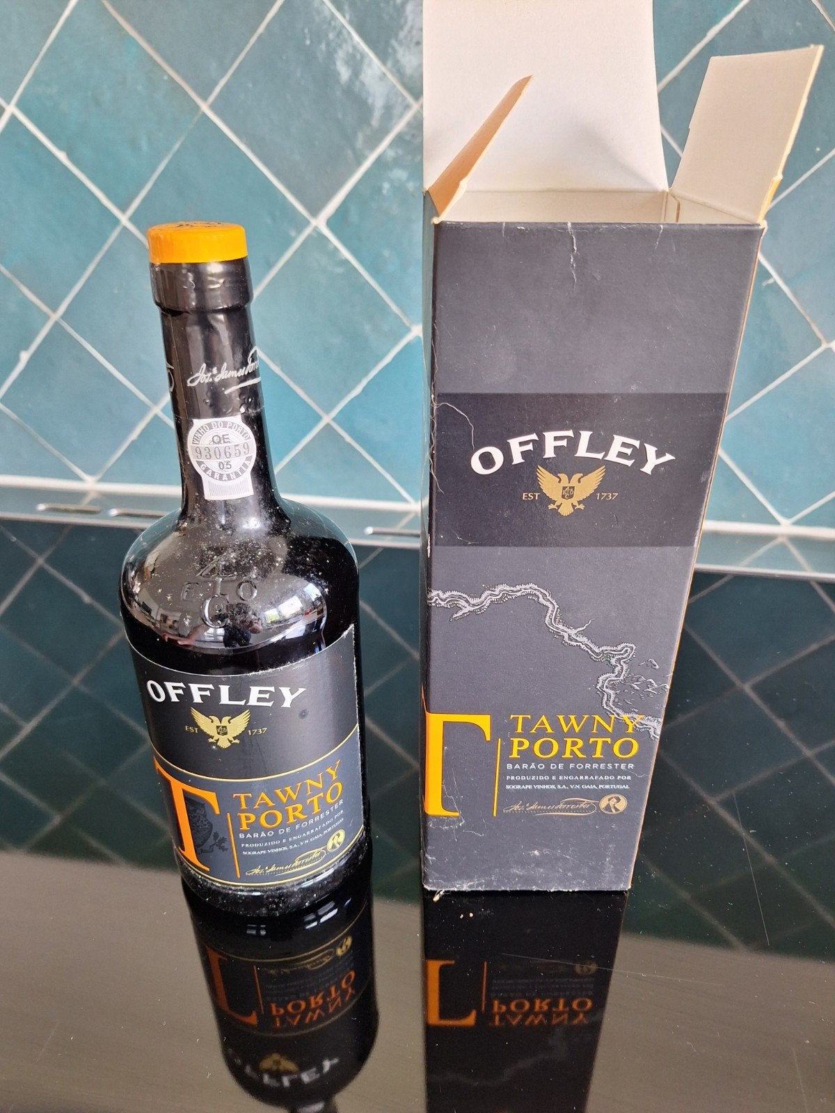 Offley Tawny Porto, Ophalen