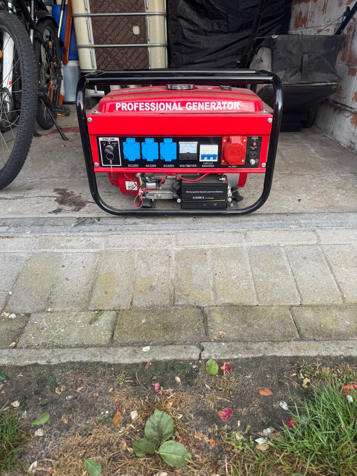 generator 9 kw, Doe-het-zelf en Bouw, Aggregaten, Ophalen, Elektrisch startend, Benzine, Nieuw