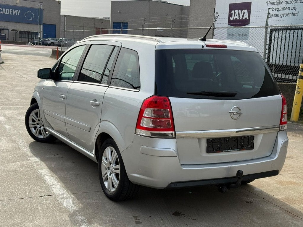 Opel Zafira 1.8XE 16V Business Fleet 7zitplaatsen, Autos, Achat, Entreprise, https://public.car-pass.be/vhr/954276e5-2703-46da-a610-793e8777a775