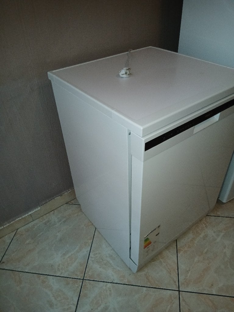 lave vaisselle, Electroménager, Enlèvement, Neuf, Autoportant