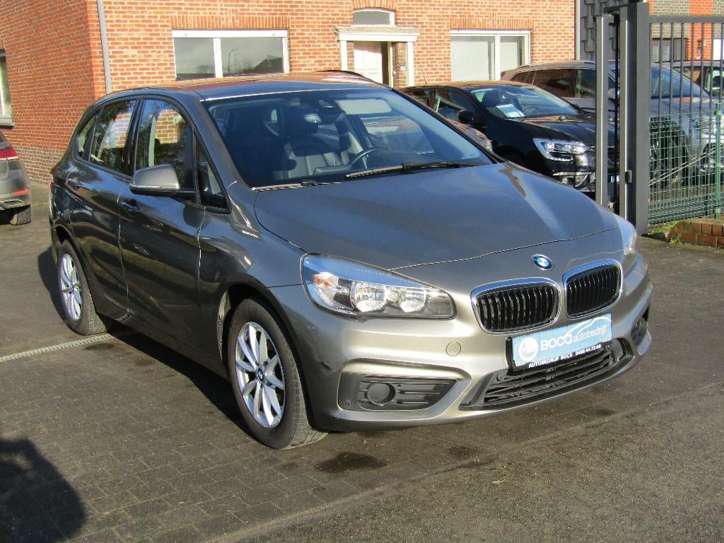 Bmw 216d Active Tourer, Voorwielaandrijving, Monovolume, Bruin, Bedrijf