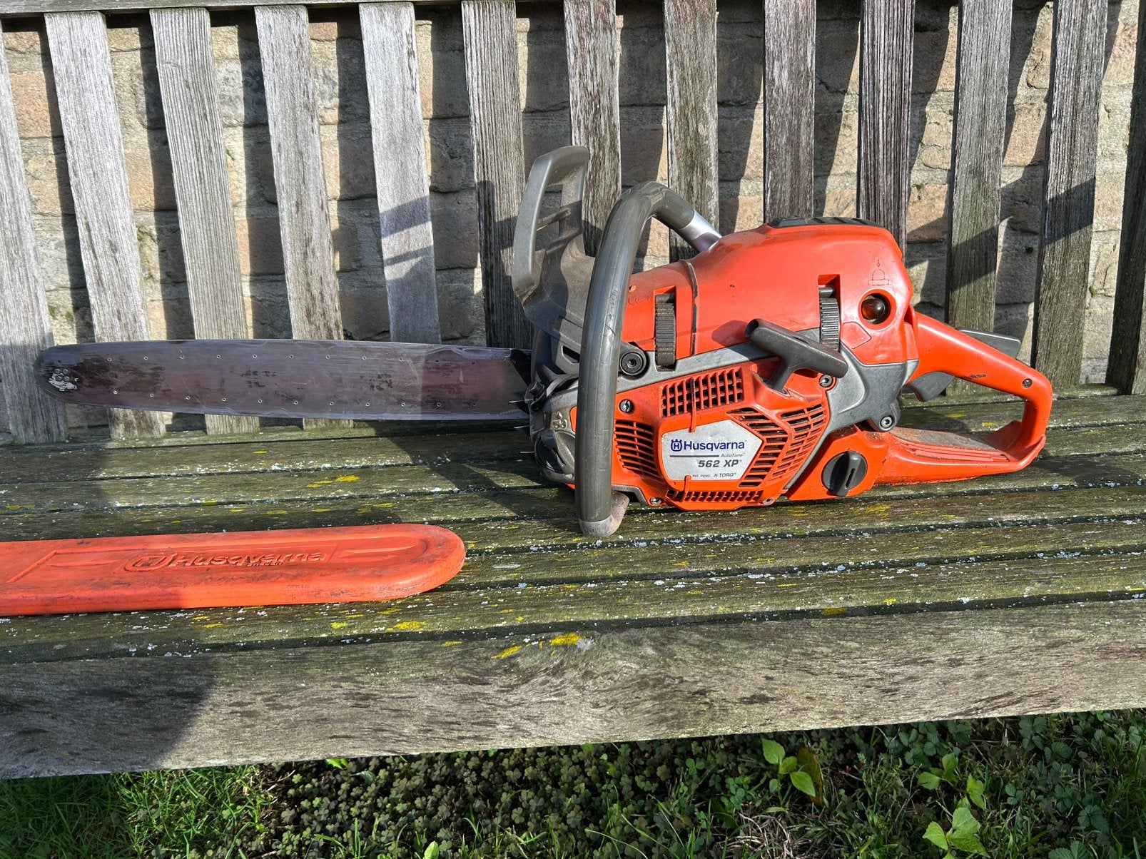 Husqvarna 562 xp opknapper of voor onderdelen, Jardin & Terrasse, Enlèvement, Utilisé, Scie à arbre