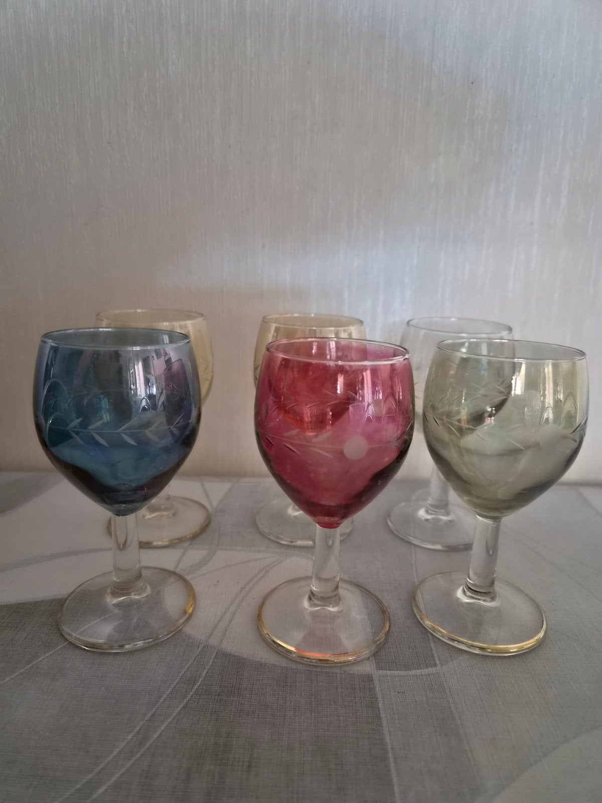 6 gekleurde glazen uit de jaren 50/60, Antiek en Kunst, Ophalen of Verzenden