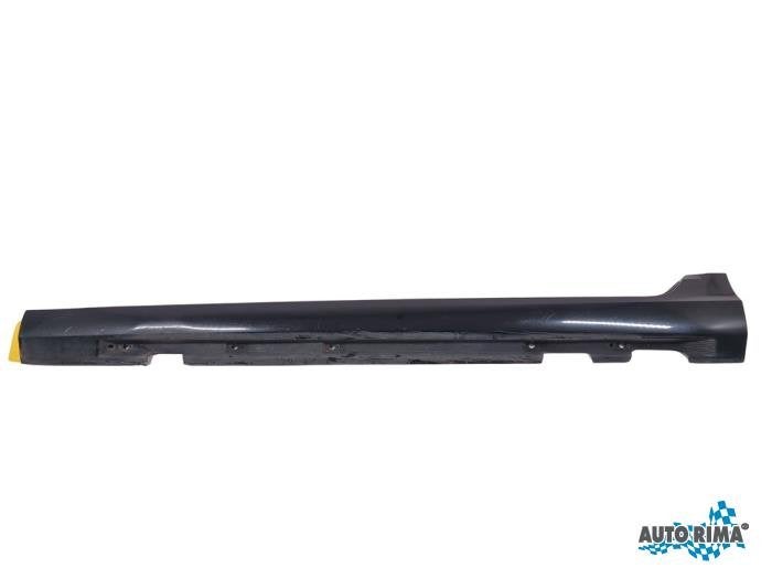 Dorpel links van een Volvo V60 (717), Gebruikt, -, -, Ophalen of Verzenden