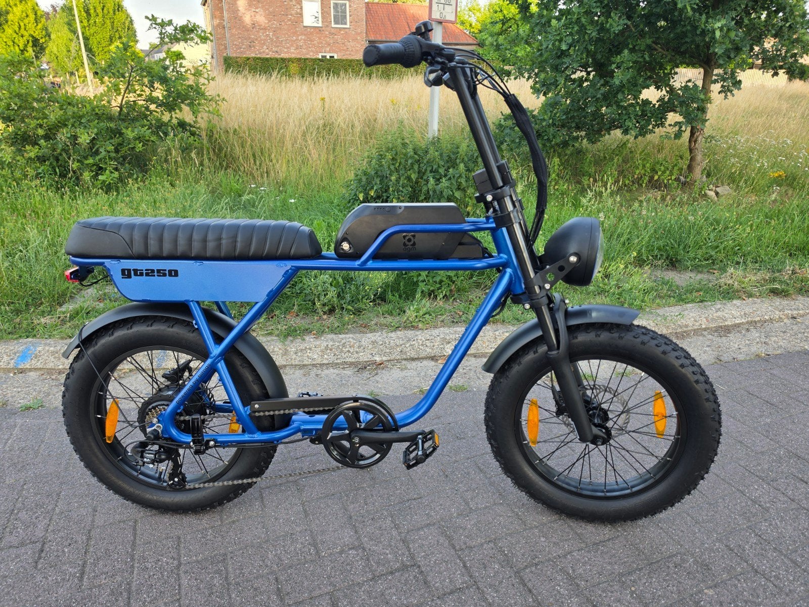 Te koop: Zo goed als nieuwe AGM GT250 fatbike, slechts 15 km, Enlèvement