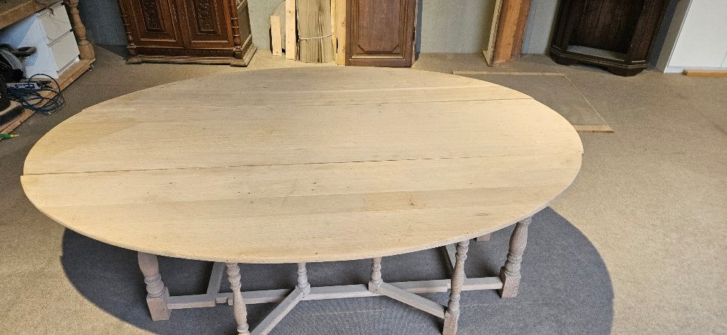 Eiken ovalen tafel, Huis en Inrichting, Tafels | Eettafels, Ophalen