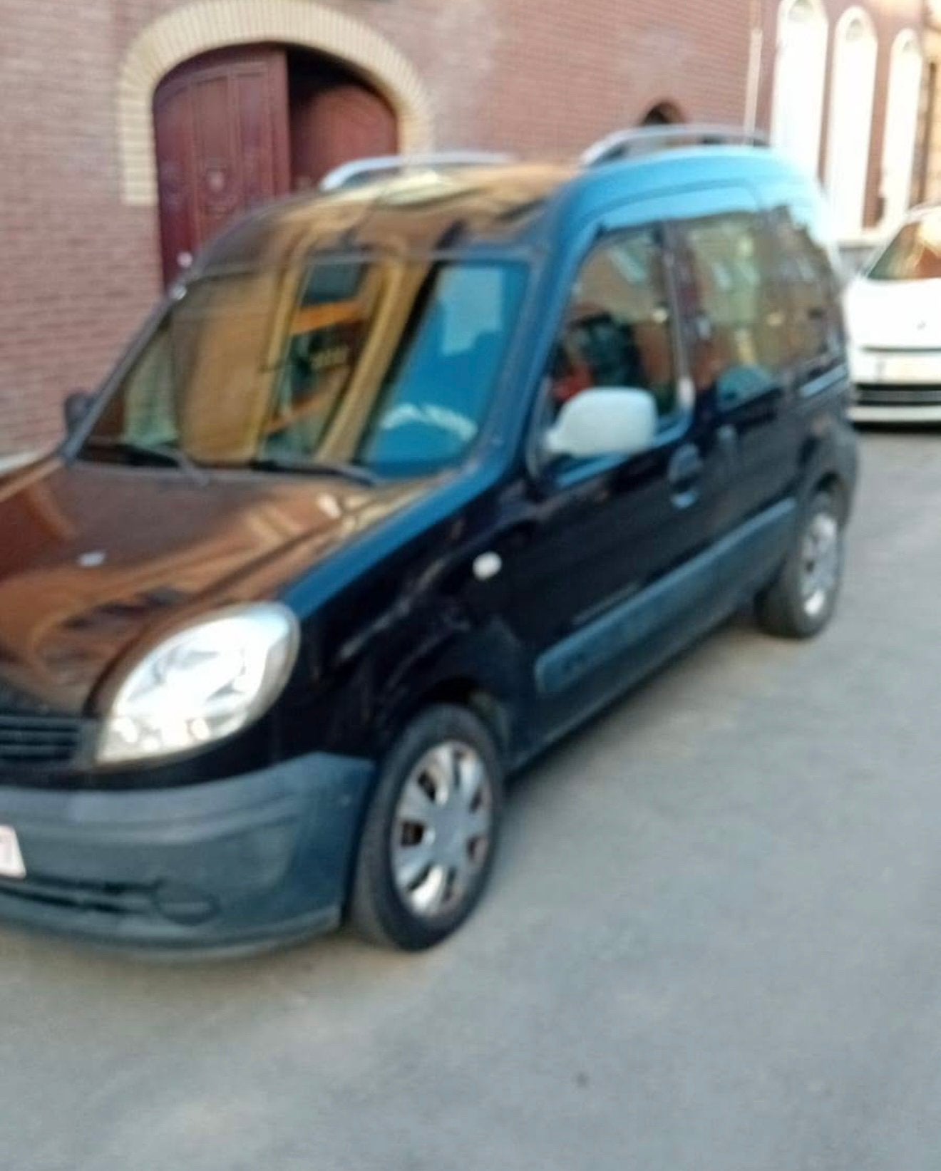 Renault kangoo 15dci 80ch 5plas mod 2008 clim ctok, Autos, 121 g/km, Achat, Entreprise, Noir