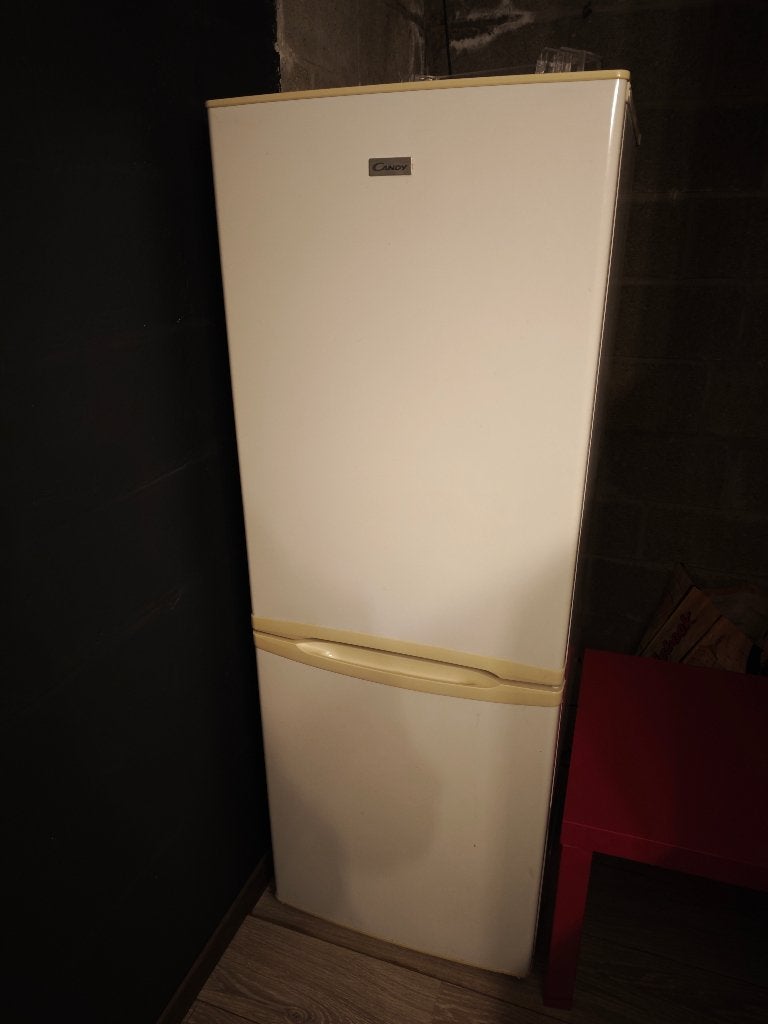 Ijskast met vriesvak, Elektronische apparatuur, Ophalen, Gebruikt, Met vriesvak