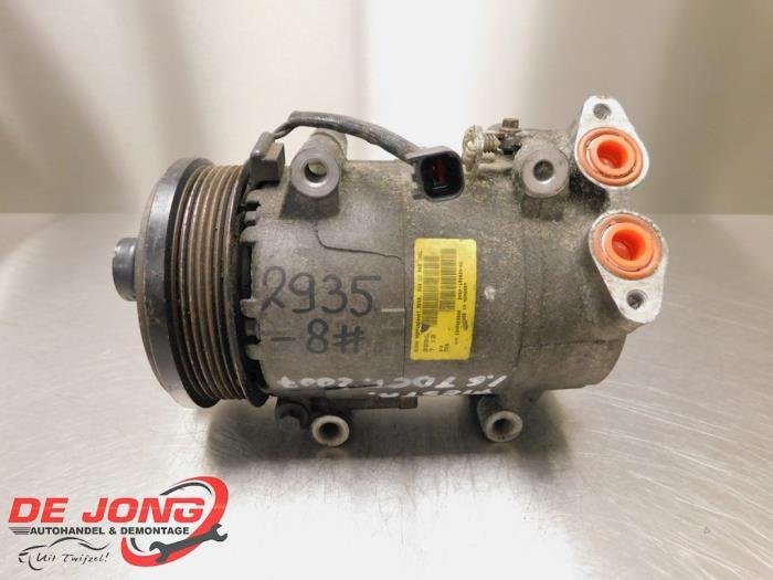 Pompe clim d'un Ford Fiesta, -, 3 mois de garantie, -, -