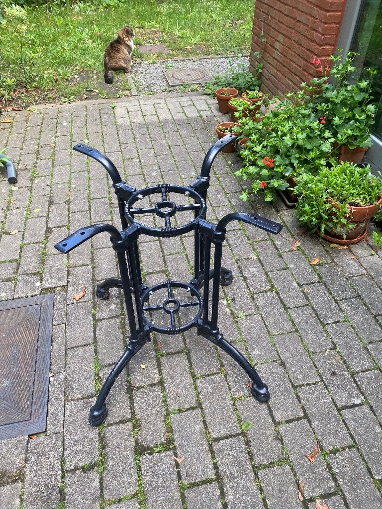 gietijzeren tafelpoot, Huis en Inrichting, Tafelonderdelen, Ophalen, Zo goed als nieuw, Tafelpoot