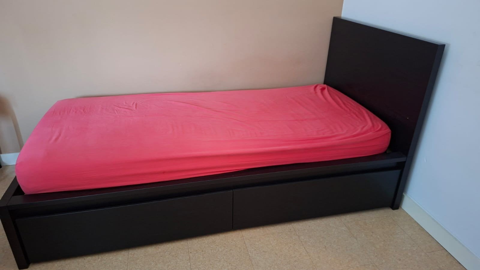 Eenpersoonsbed in perfecte staat incl. lattoflex en matras, Ophalen