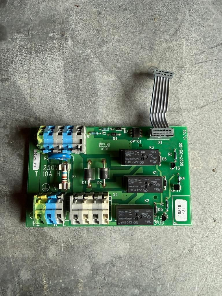 PCB Truma 230V combi 4E ou 6E, Enlèvement ou Envoi, Comme neuf