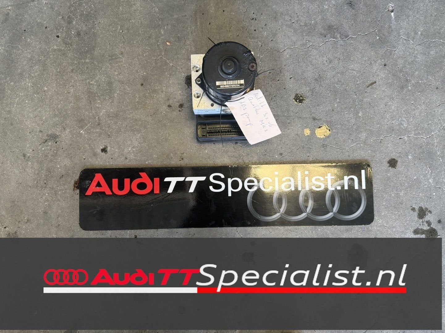Abs pomp met regelapparaat 8N0907379K Audi TT MK1 3.2 V6, Gebruikt, -, -, -