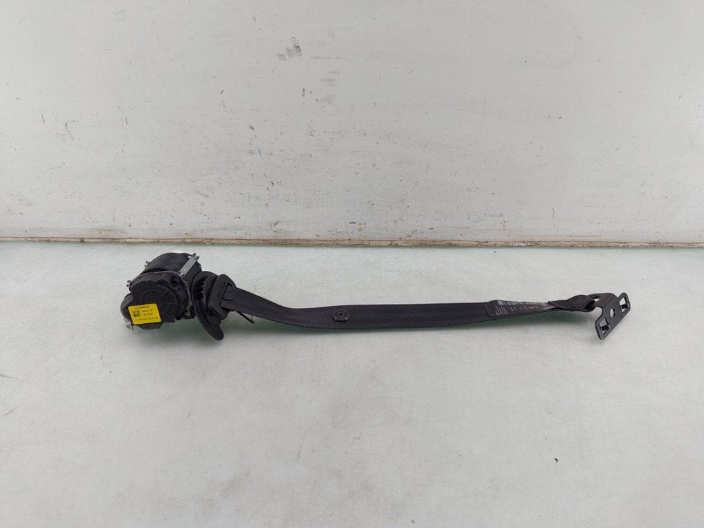 CEINTURE DE SECURITE ARRIERE GAUCHE Peugeot (|98093486XX|), Kontakt-peugeot@peugeot.com, Utilisé, Peugeot Deutschland GmbH, Bahnhofsplatz
65423  Rüsselsheim, DE