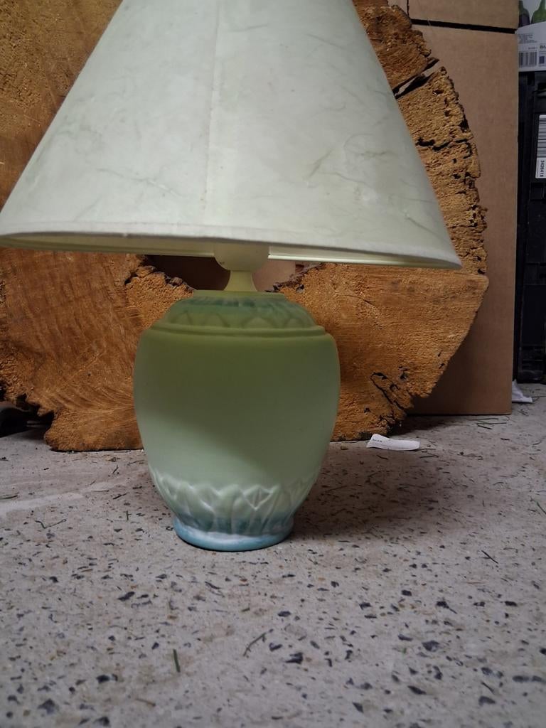 Lampe chevet, Enlèvement