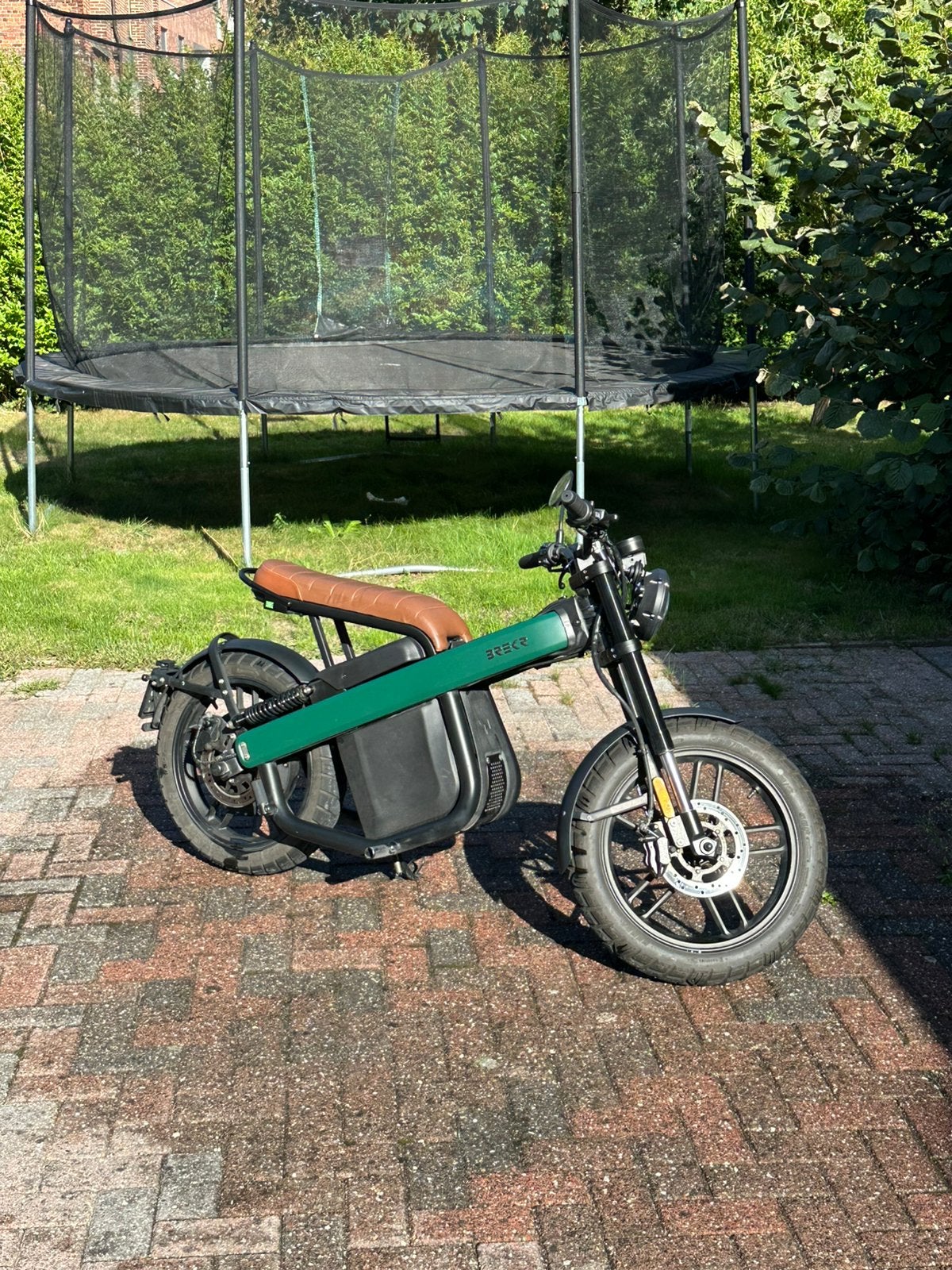 Brekr B4000 Elektrische Bromfiets klasse B, Fietsen en Brommers, Brommers | Overige merken, Ophalen, Zo goed als nieuw