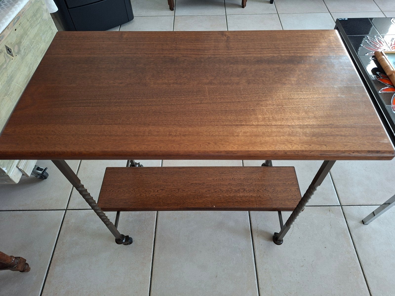Table roulante bois et fer forgé, Enlèvement, Comme neuf