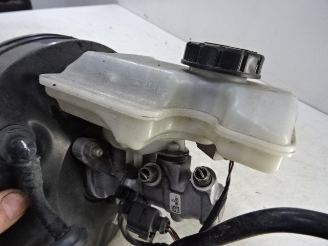 HOOFDREMCILINDER Volkswagen Golf VII (AUA) (01-2012/03-2021), Gebruikt, Volkswagen